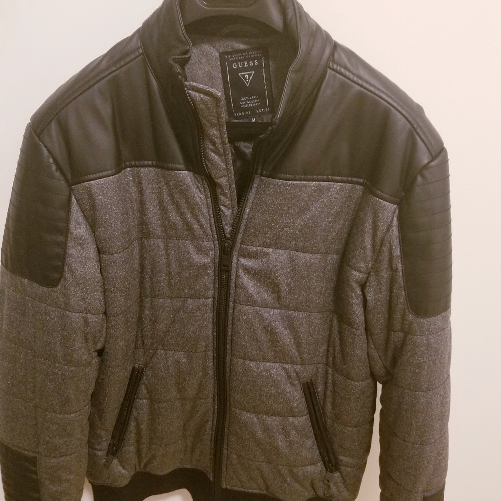 NEW Men's Guess Gray/Black Jacket - Medium